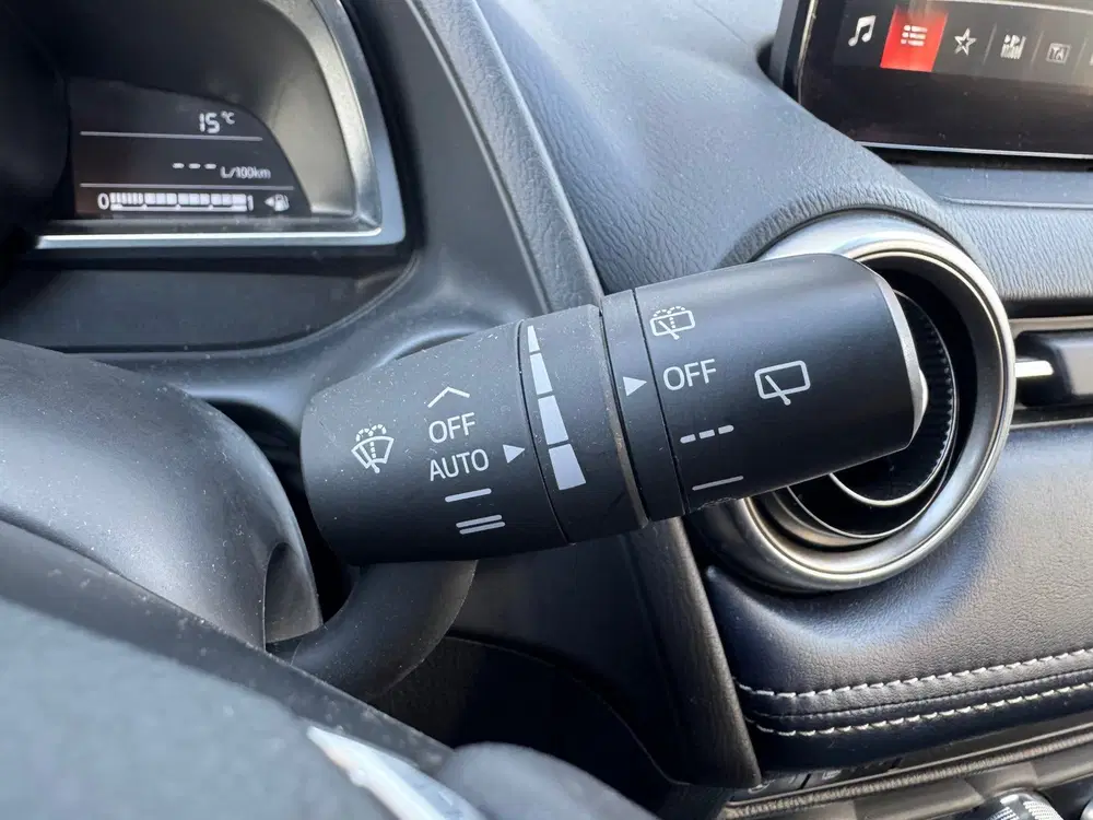 Mazda 2 1.5 Skyactiv-G Luxury uit 2022, foto 14