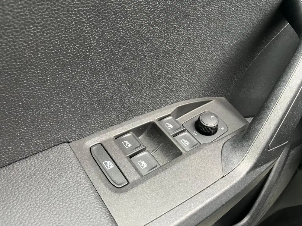 SEAT Ibiza 1.0 TSI Style Business Intense CAMERA uit 2020, foto 10
