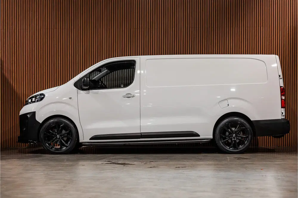Opel Vivaro 2.0 CDTI L3H1 XL Edition uit 2021, foto 4
