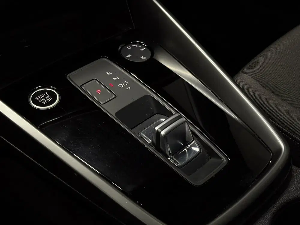 Audi A3 35 TFSI S Line Pano Camera Cruise LED uit 2021, foto 12