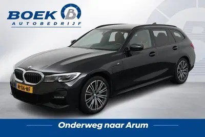 BMW 3-serie 3 Serie Touring 320e PHEV M-SPORT VOL LEER uit 2021