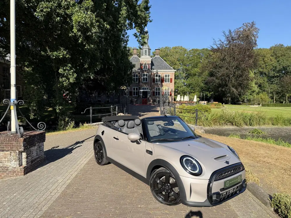 Mini Cabrio 2.0 Cooper S Essential uit 2023, foto 4