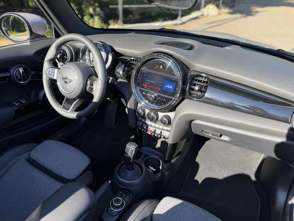 Mini Cabrio 2.0 Cooper S Essential uit 2023, foto 5