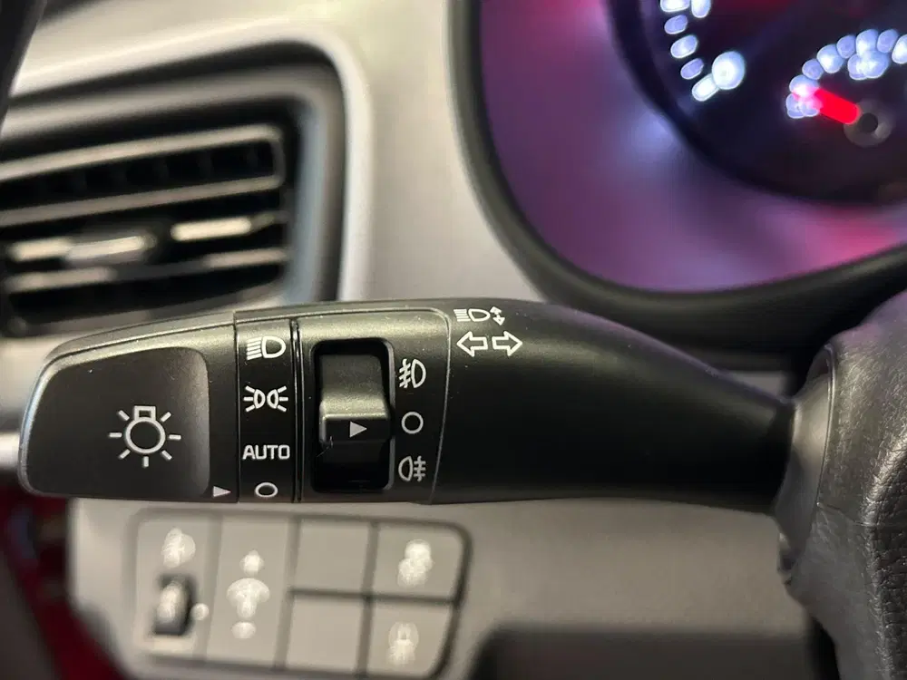Kia Stonic 1.0 T-GDi DynamicLine uit 2019, foto 5