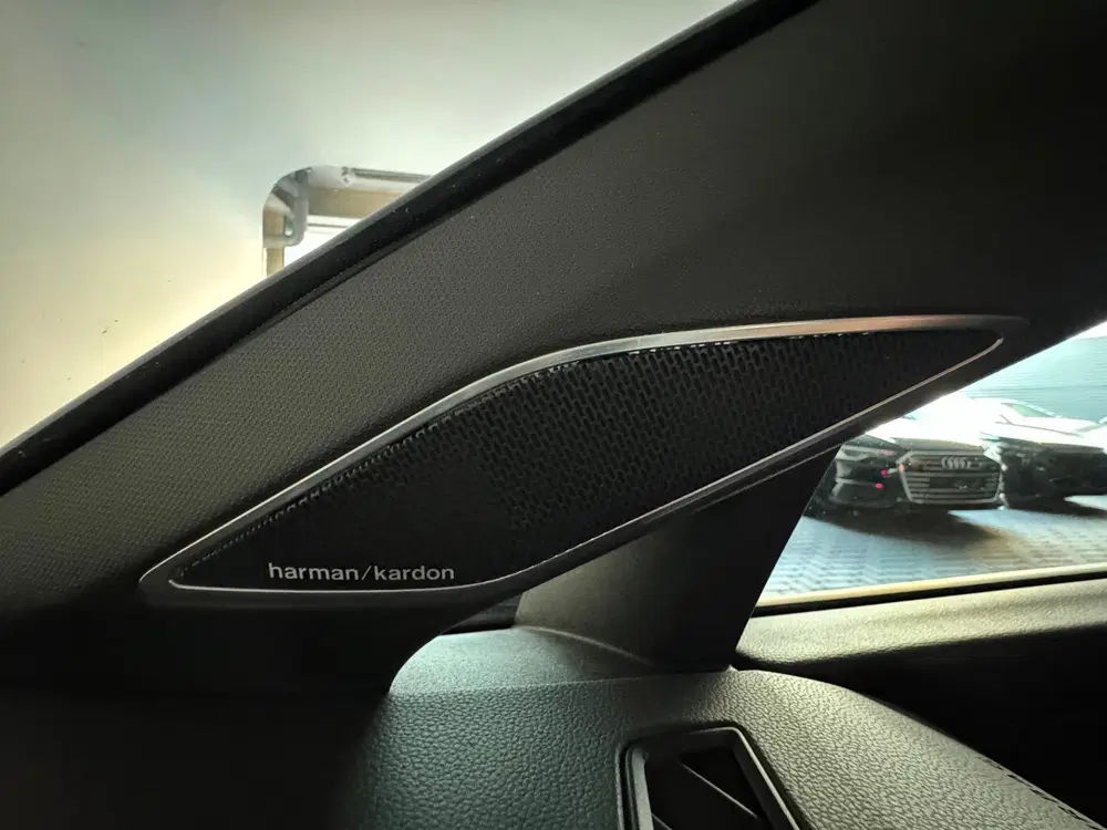 Volkswagen Golf 2.0 TSI R 4M Performance Pano uit 2021, foto 13