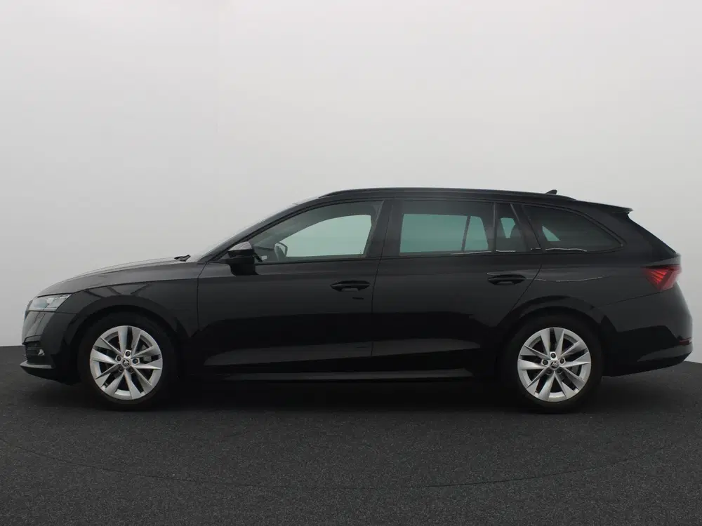Skoda Octavia 1.0 TSI Sport Business TREKHAAK uit 2020, foto 2