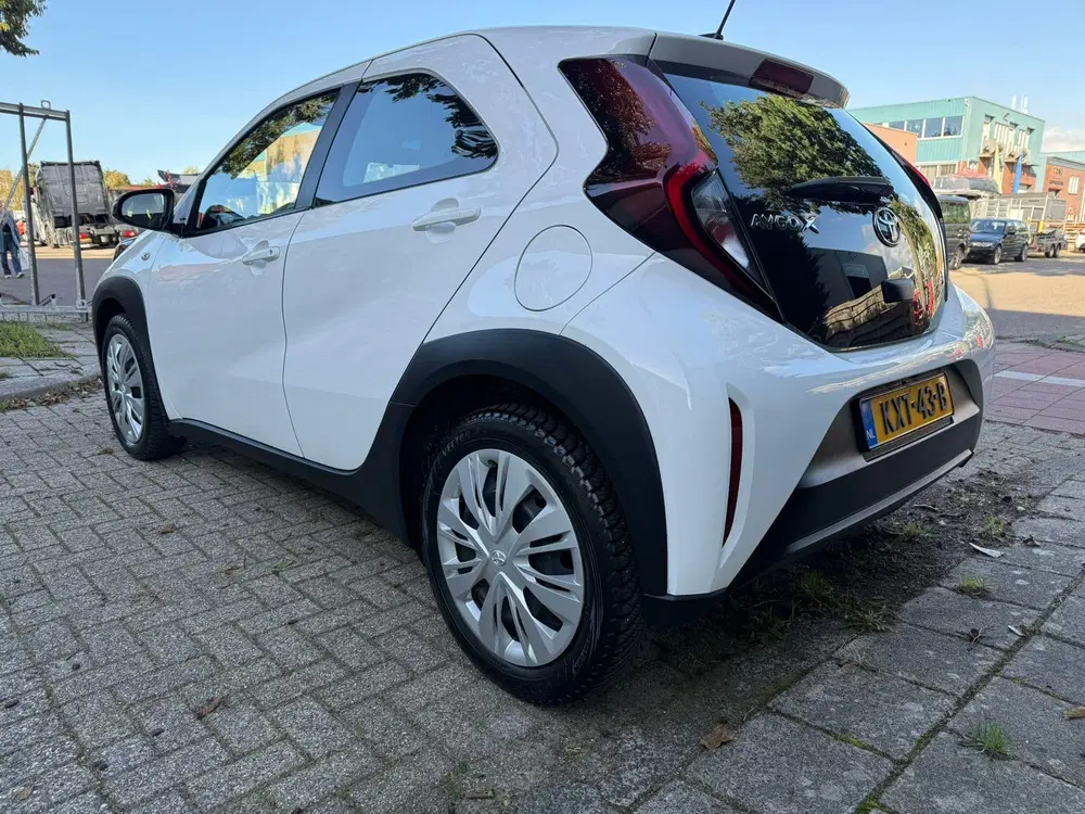 Toyota Aygo X 1.0 VVT-i CVT Automaat uit 2024, foto 7