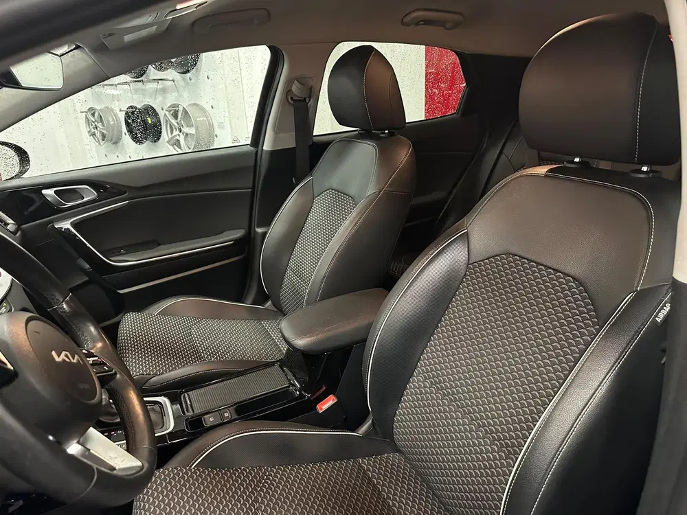Kia XCeed 1.5 T-GDi DynamicPlusLine uit 2023, foto 2