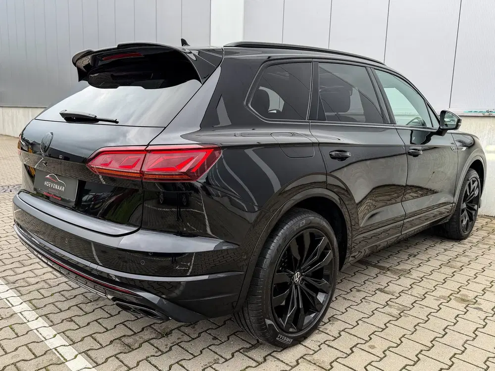 Volkswagen Touareg 3.0 TSi eHybrid R 462Pk Black Dyn Pano 21 uit 2021, foto 6
