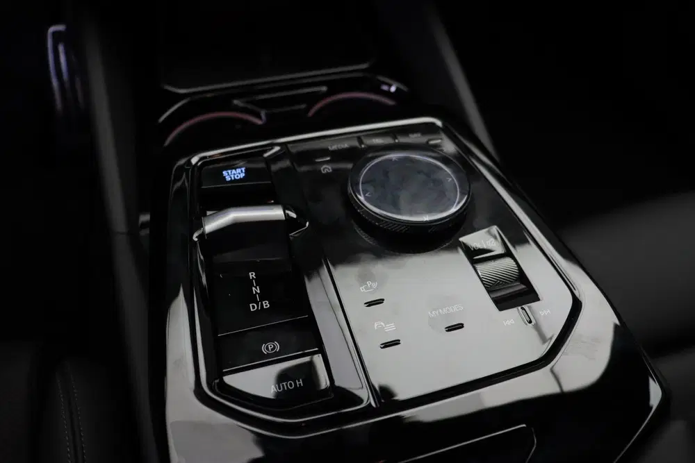 BMW i5 eDrive40 M Sport uit 2026, foto 15