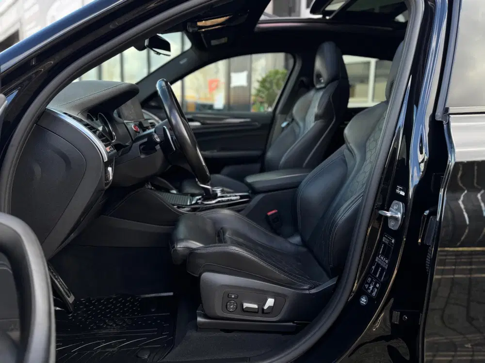 BMW X4 M 480pk uit 2021, foto 7