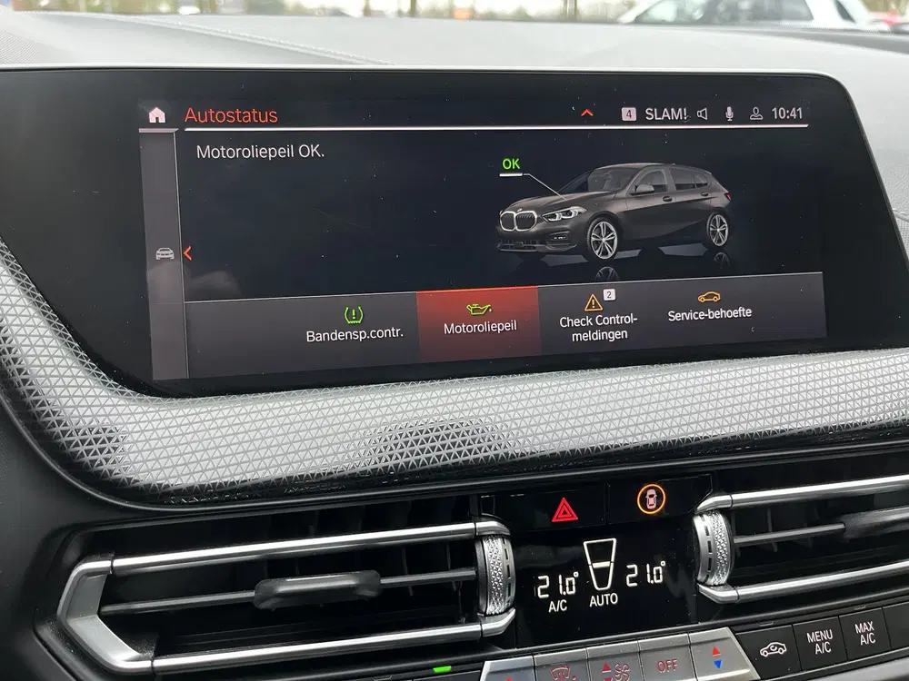 BMW 1-serie 118i Business Edition uit 2021, foto 11
