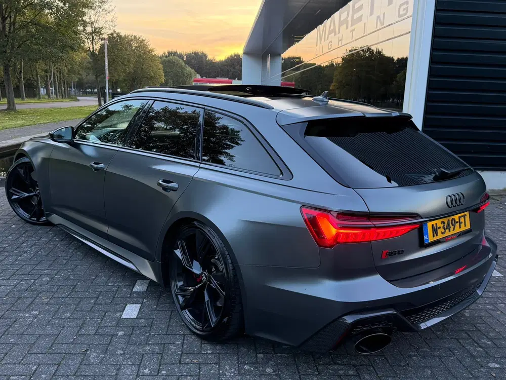 Audi A6 RS6 4.0 Tfsi V8 2020 MatGrijs uit 2020, foto 10