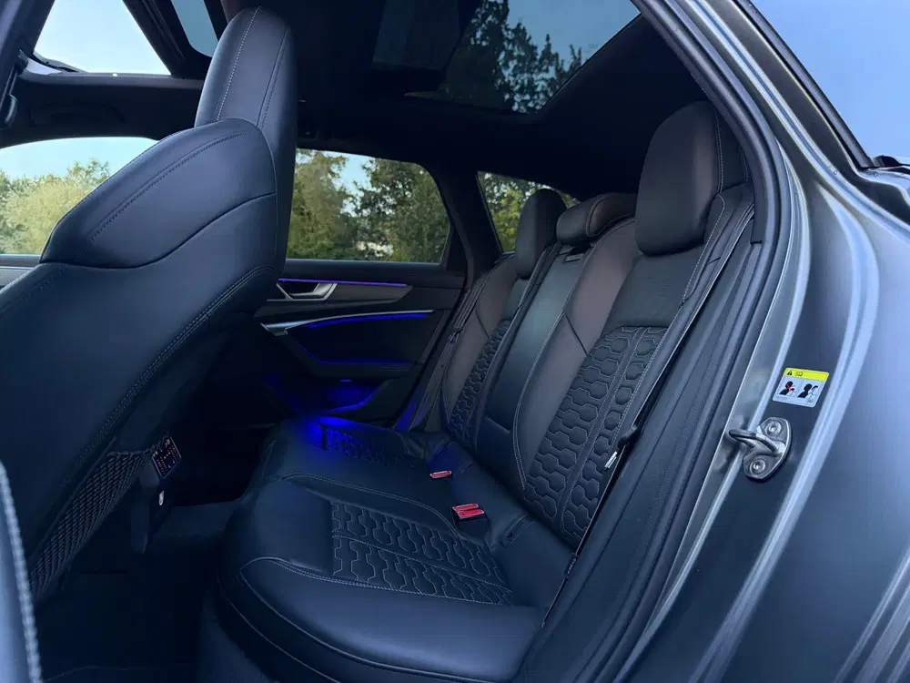 Audi A6 RS6 4.0 Tfsi V8 2020 MatGrijs uit 2020, foto 14