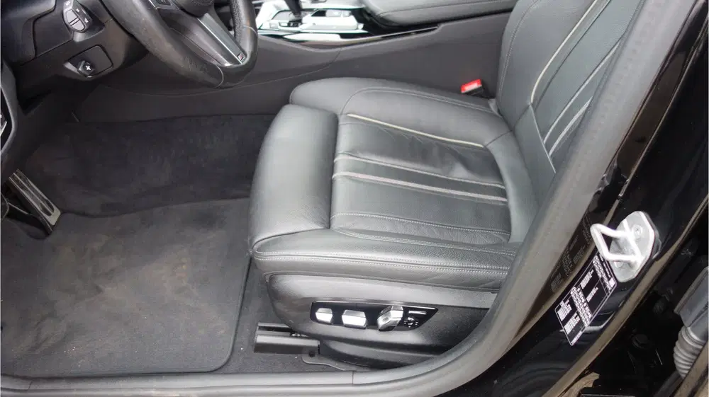 BMW 5-serie 5 Serie 520i High Executive Edition (bj 20 uit 2020, foto 12