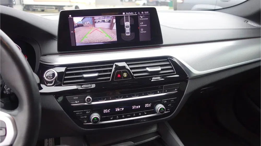 BMW 5-serie 5 Serie 520i High Executive Edition (bj 20 uit 2020, foto 13