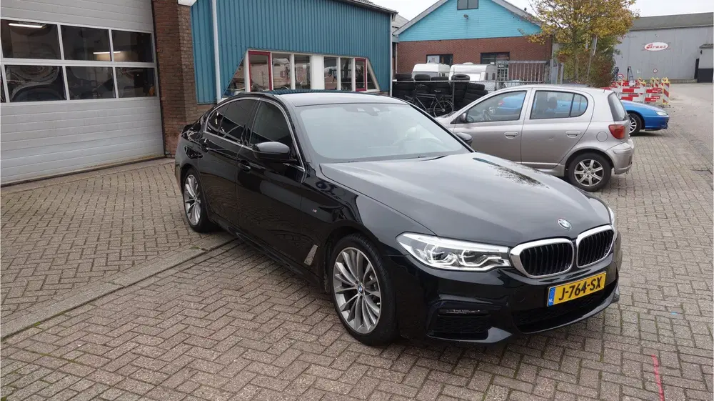 BMW 5-serie 5 Serie 520i High Executive Edition (bj 20 uit 2020, foto 9