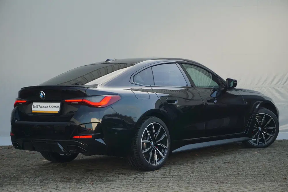 BMW 4-serie Gran Coupé M440i xDrive M Sportpakket Pro uit 2022, foto 2