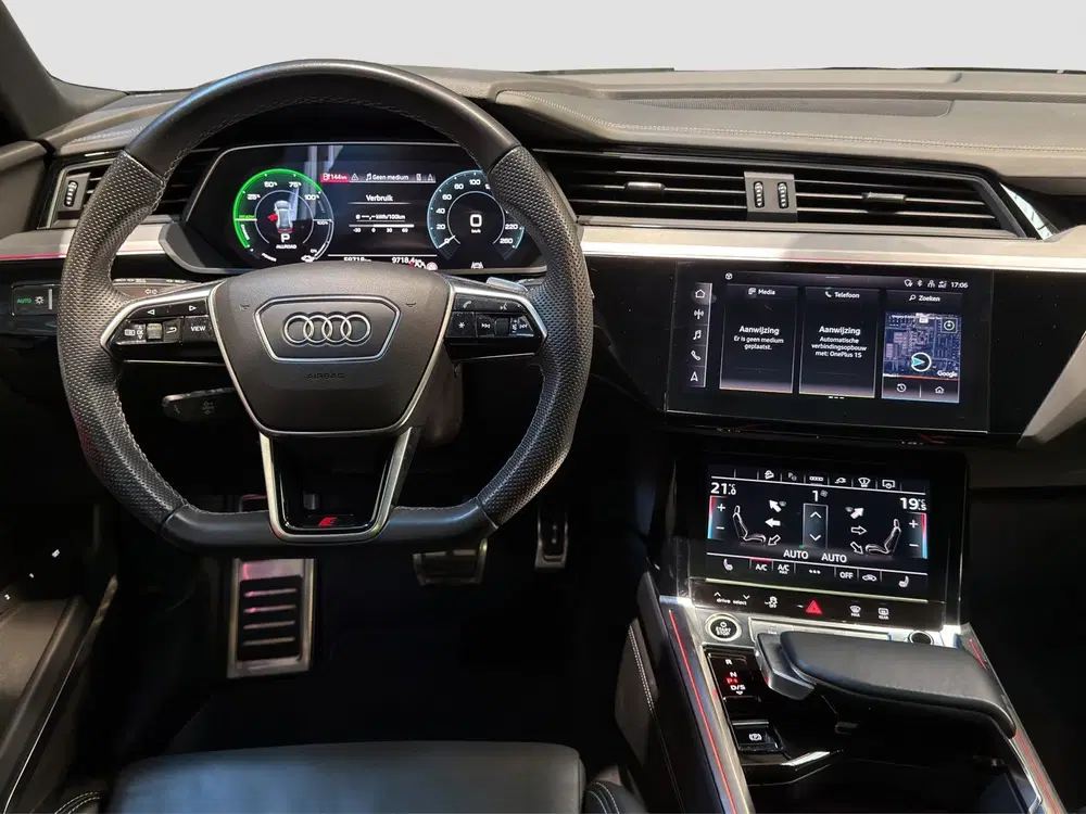 Audi Q8 e-tron 55 quattro S Comp 115 kWh uit 2024, foto 8