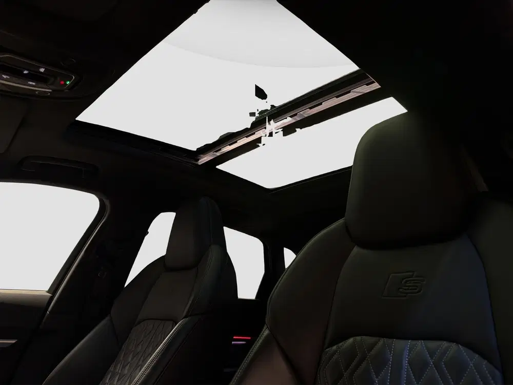 Audi Q8 e-tron 55 quattro S Comp 115 kWh uit 2024, foto 9