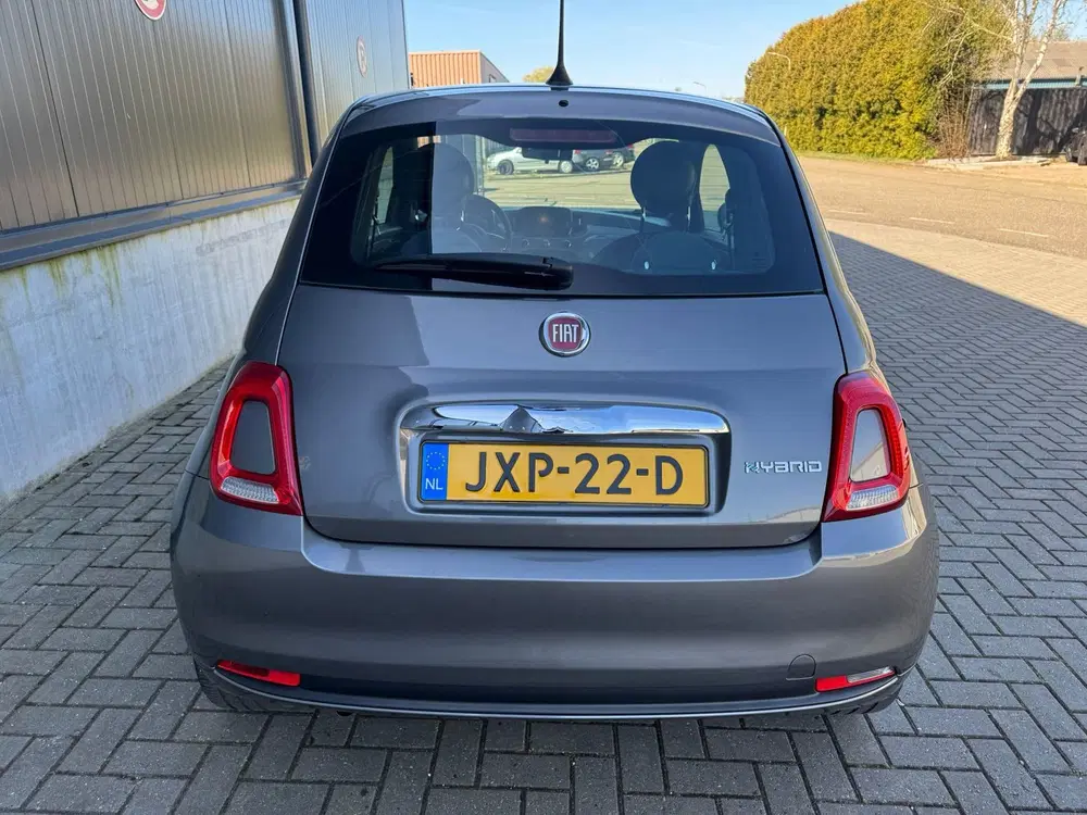 Fiat 500 1.0 Hybrid Cult uit 2023, foto 11