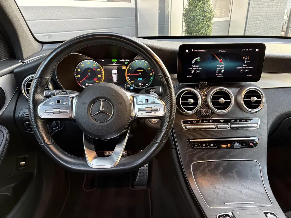 Mercedes-Benz GLC 300de 4MATIC AMG Line uit 2022, foto 14