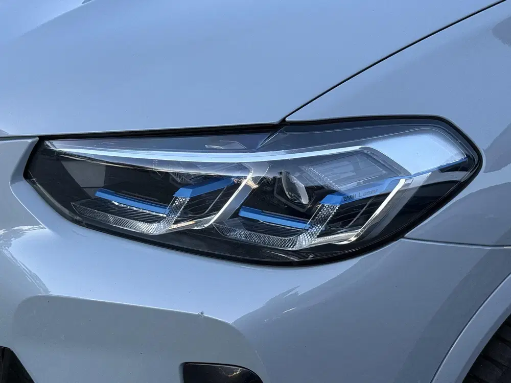 BMW X3 xDrive30e M SPORT uit 2022, foto 11
