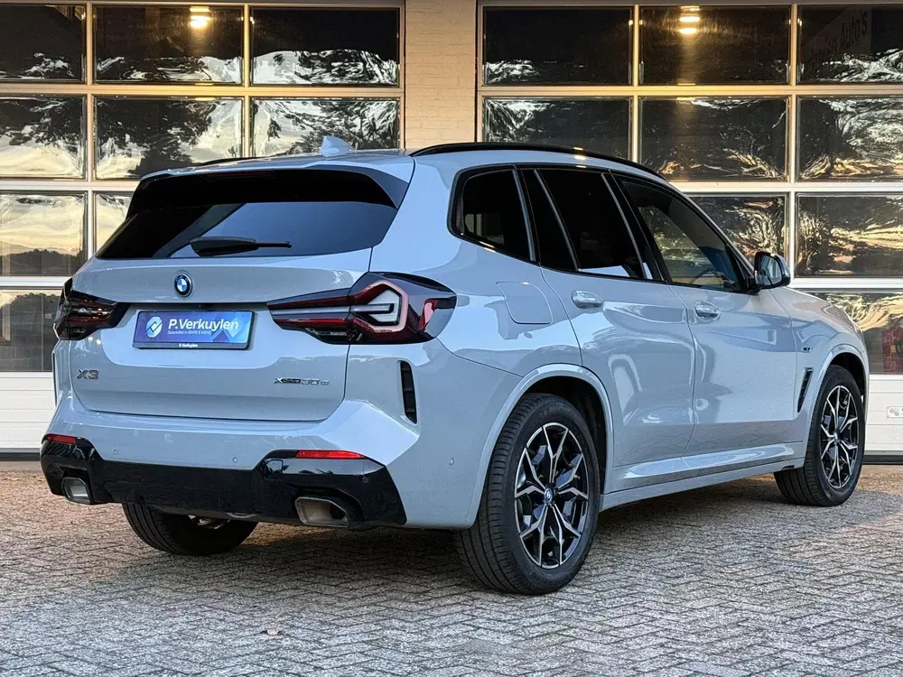 BMW X3 xDrive30e M SPORT uit 2022, foto 6