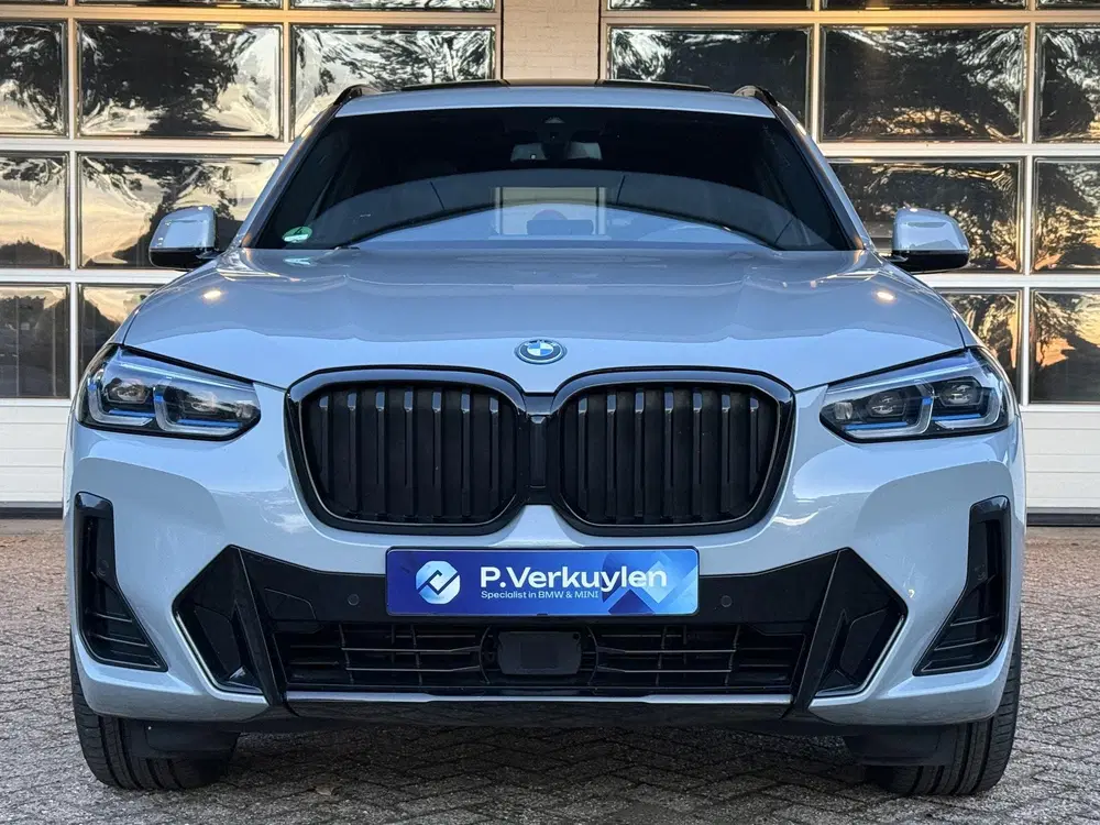 BMW X3 xDrive30e M SPORT uit 2022, foto 9