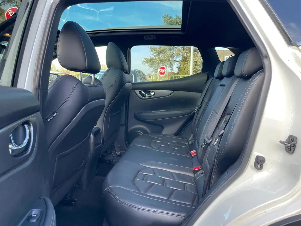 Nissan Qashqai 1.2 N-Connecta uit 2019, foto 14