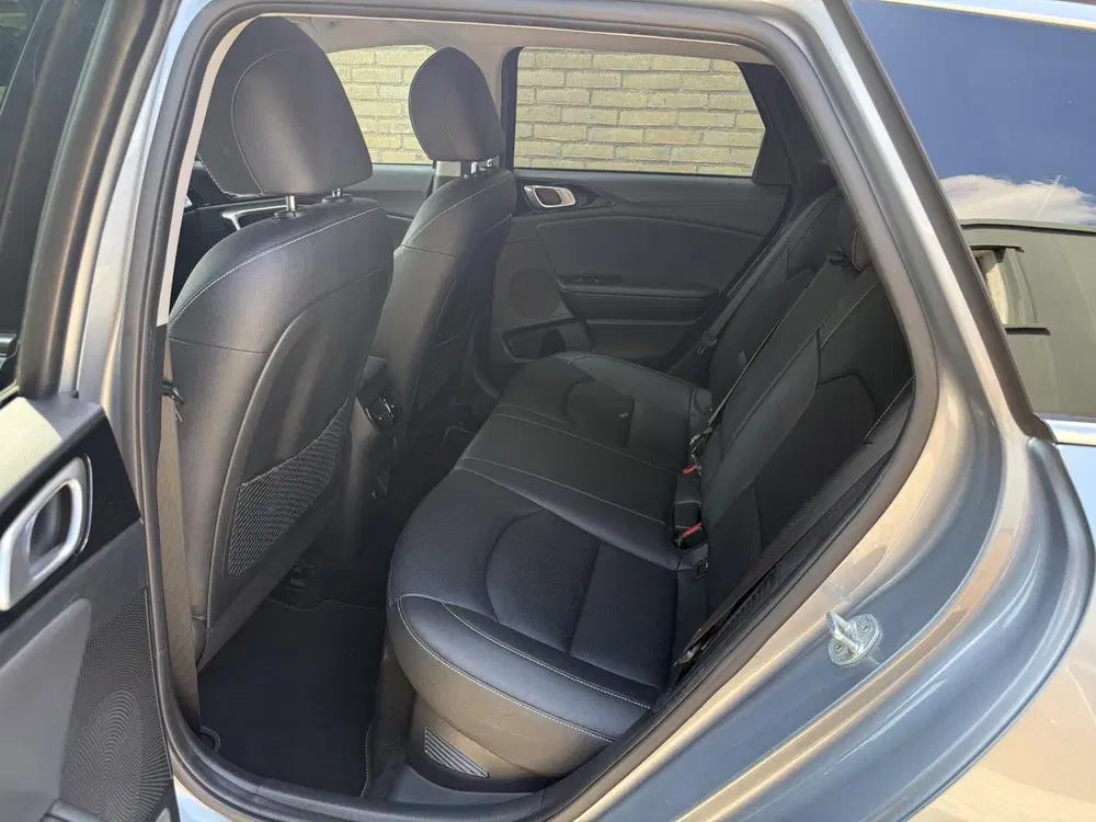 Kia Ceed Sportswagon 1.6 GDI PHEV ExecutiveLine uit 2023, foto 15