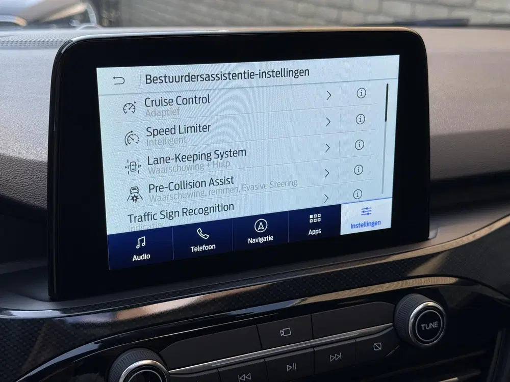 Ford Kuga 2.5 PHEV 224pk ST-Line X uit 2023, foto 10