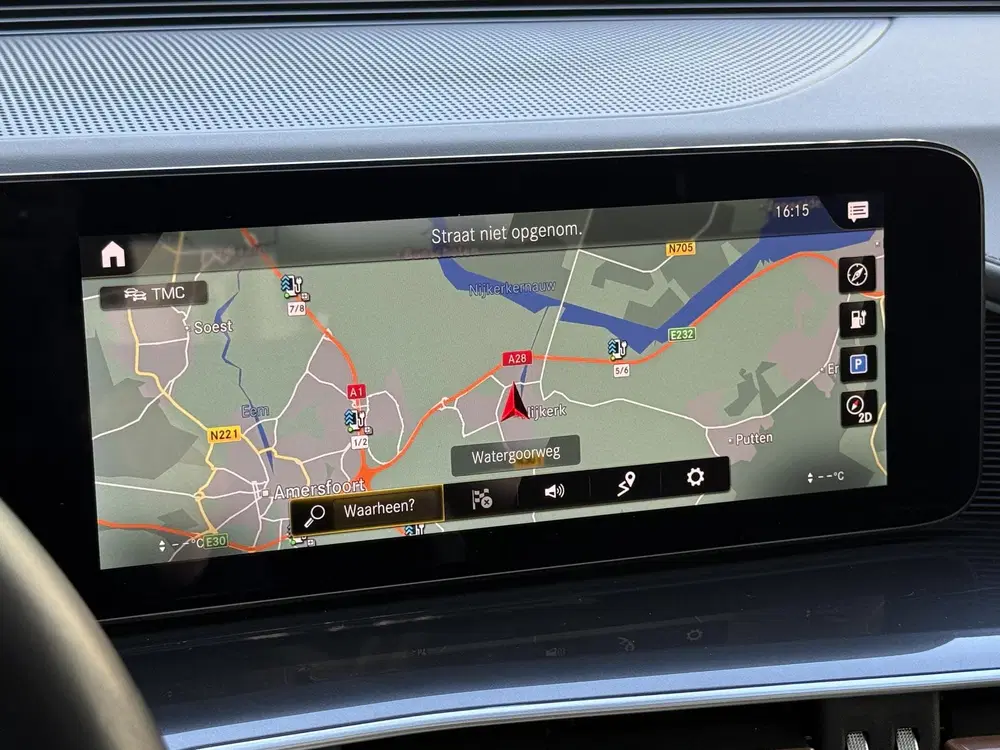 Mercedes-Benz EQC 400 4MATIC AMG Line 80 kWh uit 2023, foto 6