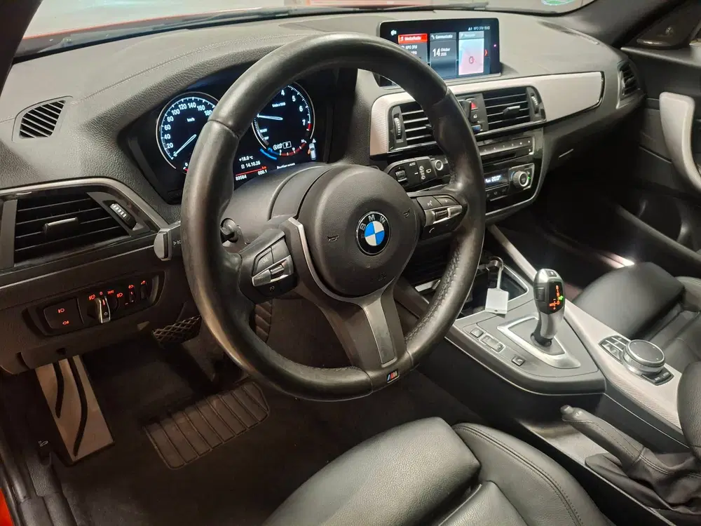 BMW 1-serie 118i Edition M Sport Shadow Line Apple Car uit 2020, foto 3