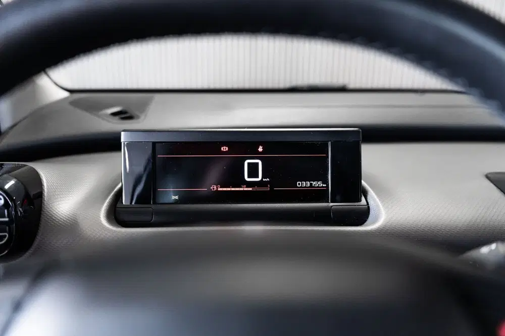 Citroën C4 Cactus Citroen C4 Cactus 1.2 PureTech Feel I CARP uit 2019, foto 13