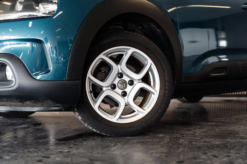 Citroën C4 Cactus Citroen C4 Cactus 1.2 PureTech Feel I CARP uit 2019, foto 3