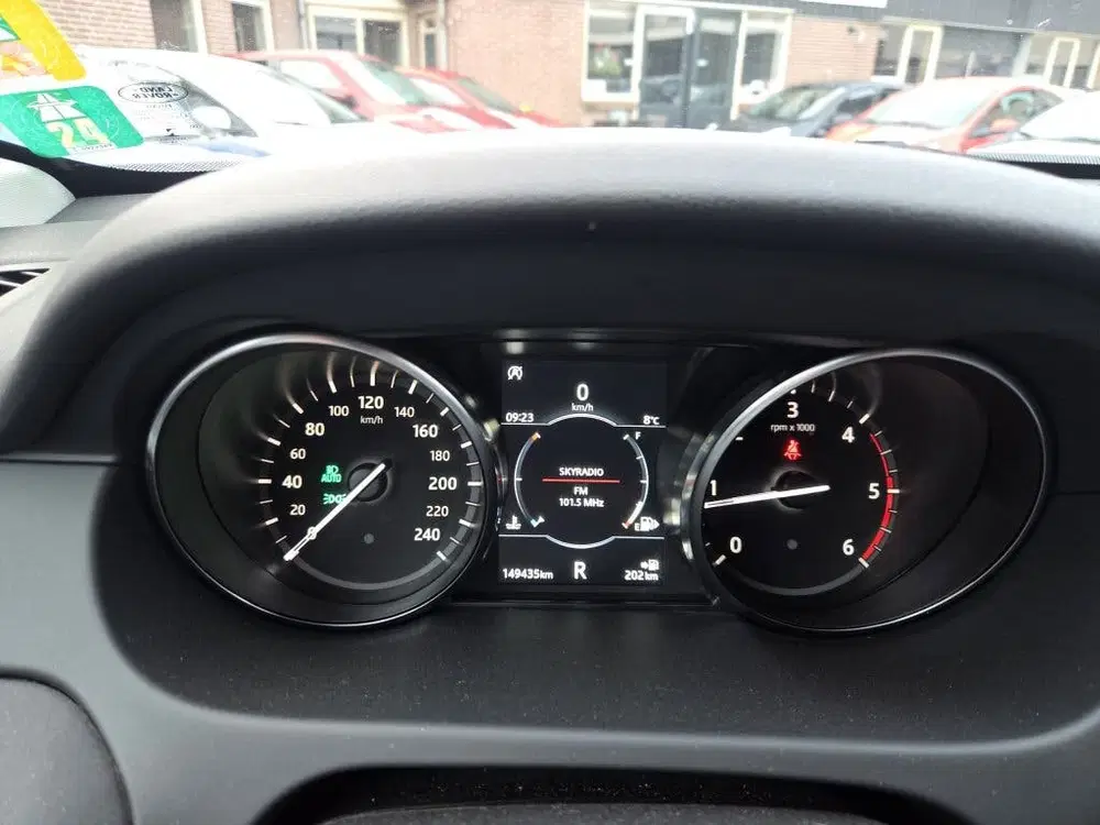Land Rover Discovery Sport 2.0 TD4 HSE Luxury uit 2019, foto 13