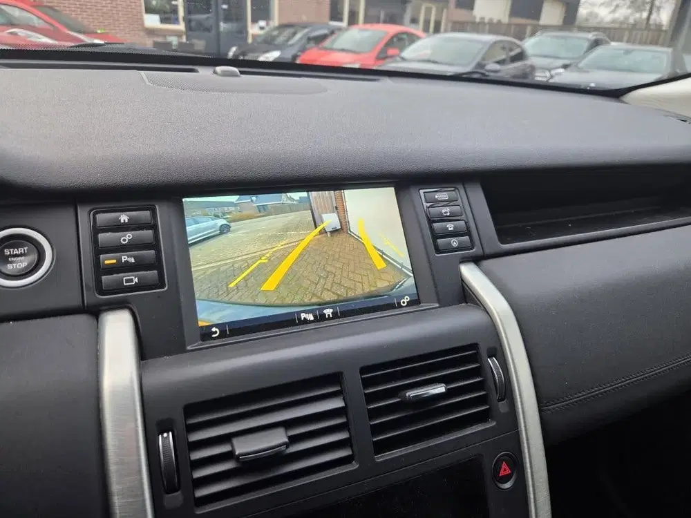 Land Rover Discovery Sport 2.0 TD4 HSE Luxury uit 2019, foto 14