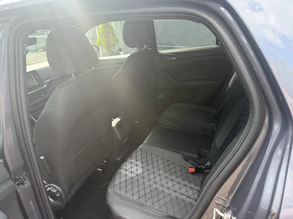 Volkswagen T-Cross 1.5 TSI R-Line Edition AFN. TREKH. uit 2025, foto 9