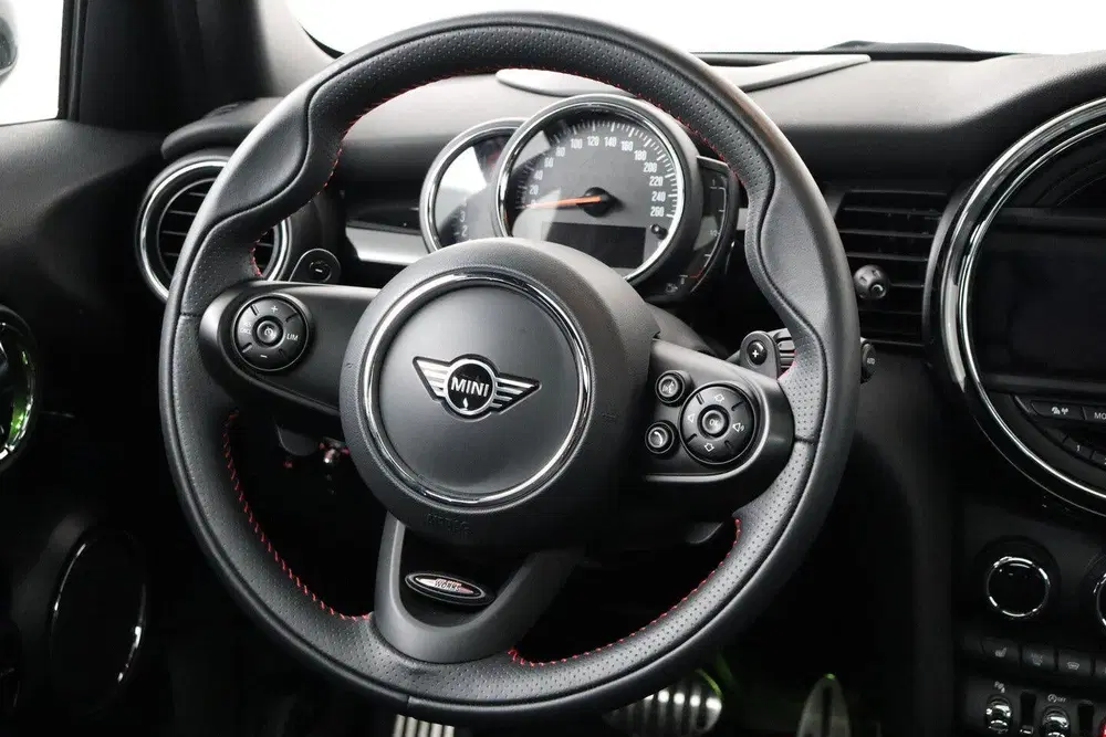 Mini Cooper S Cooper S 2.0 Chili JCW Pakket (PANORAMADAK uit 2019, foto 3