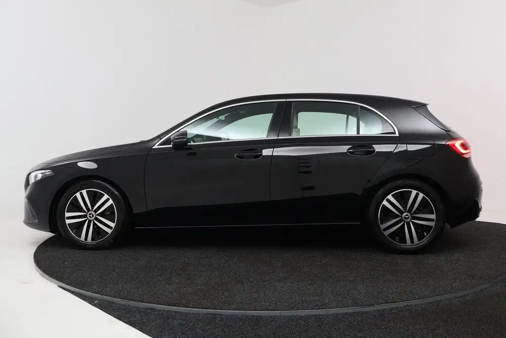 Mercedes-Benz A-Klasse 180 Business Solution Luxury (STOELVE uit 2022, foto 2