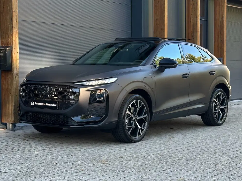 Audi Q3 1.5 e-hybrid S edition Pano uit 2026, foto 3