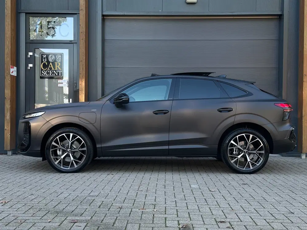 Audi Q3 1.5 e-hybrid S edition Pano uit 2026, foto 9
