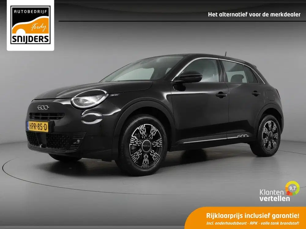 Fiat 600 1.2 Hybrid Urban Automaat uit 2025