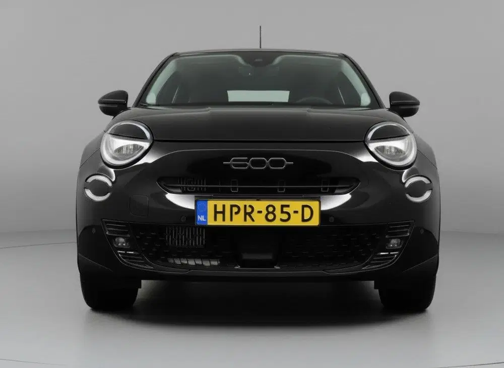 Fiat 600 1.2 Hybrid Urban Automaat uit 2025, foto 5