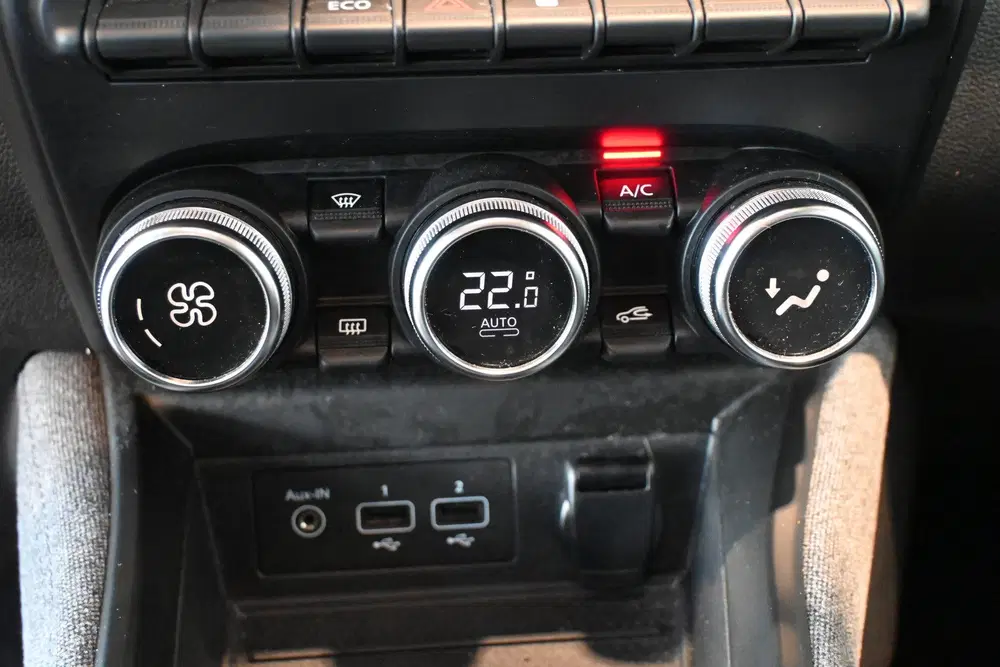 Renault ZOE R135 Intens Business 52 kWh Nap Bose SOH 8 uit 2020, foto 10