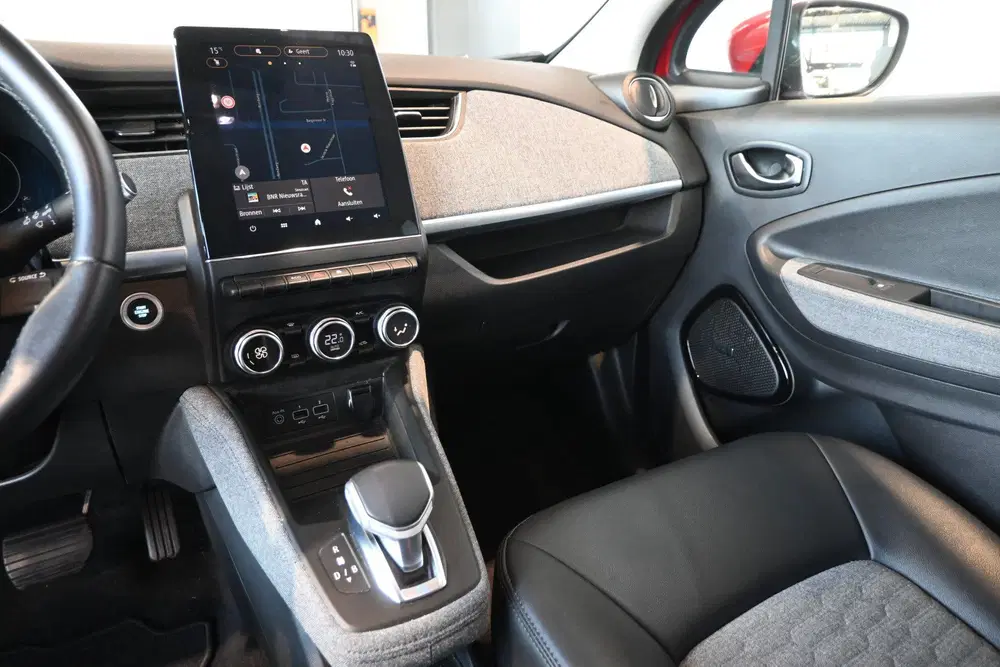 Renault ZOE R135 Intens Business 52 kWh Nap Bose SOH 8 uit 2020, foto 9
