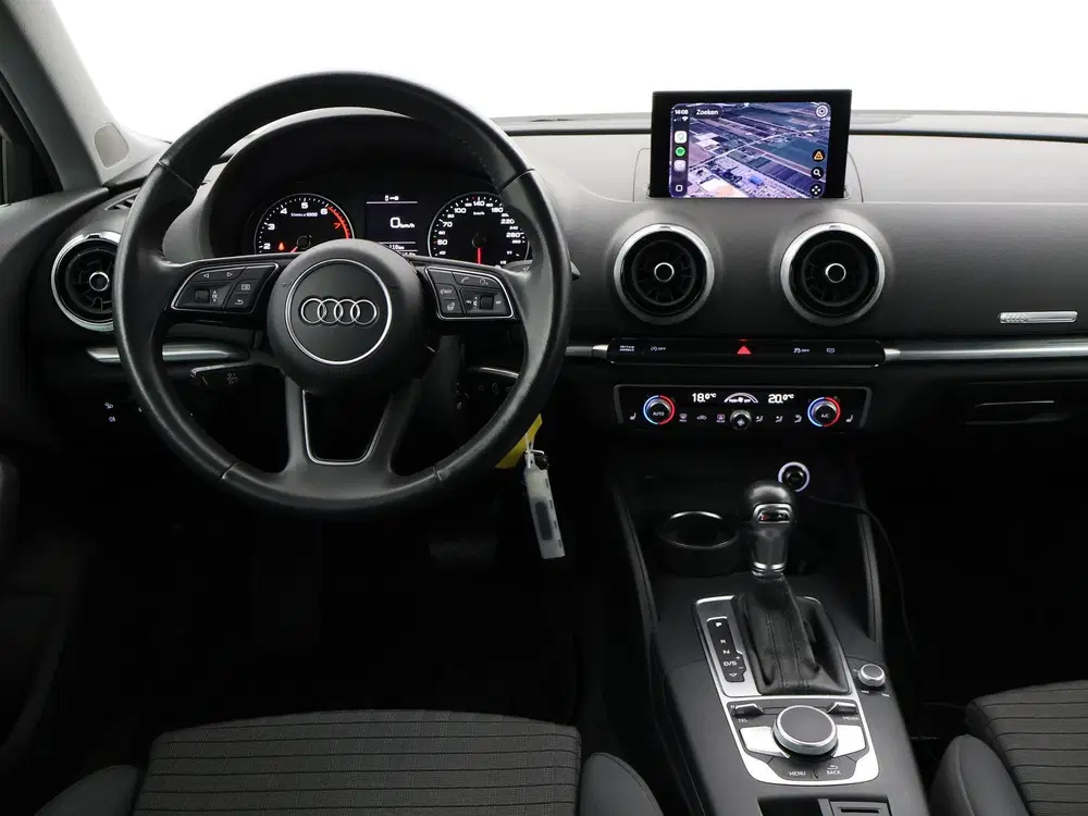 Audi A3 40 TFSI 190 PK S-TONIC AUT DESIGN PRO LINE uit 2019, foto 3