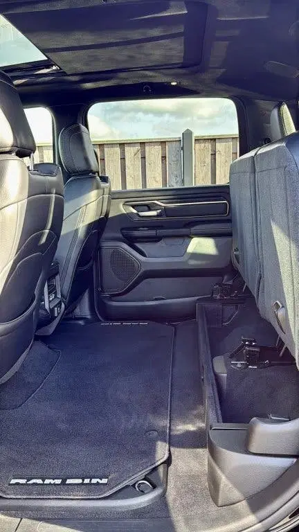 Dodge RAM 5.7 V8 HEMI 4x4 NIGHT PANO ACC 360CAM uit 2019, foto 15