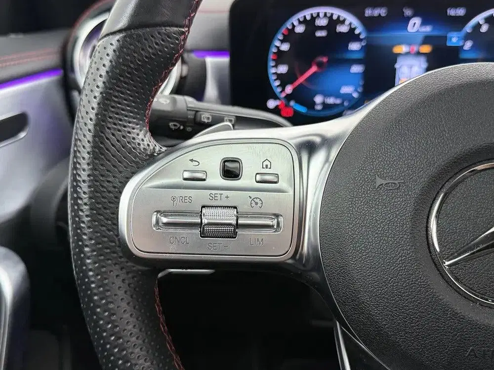 Mercedes-Benz CLA 180 Business Solutio uit 2022, foto 11